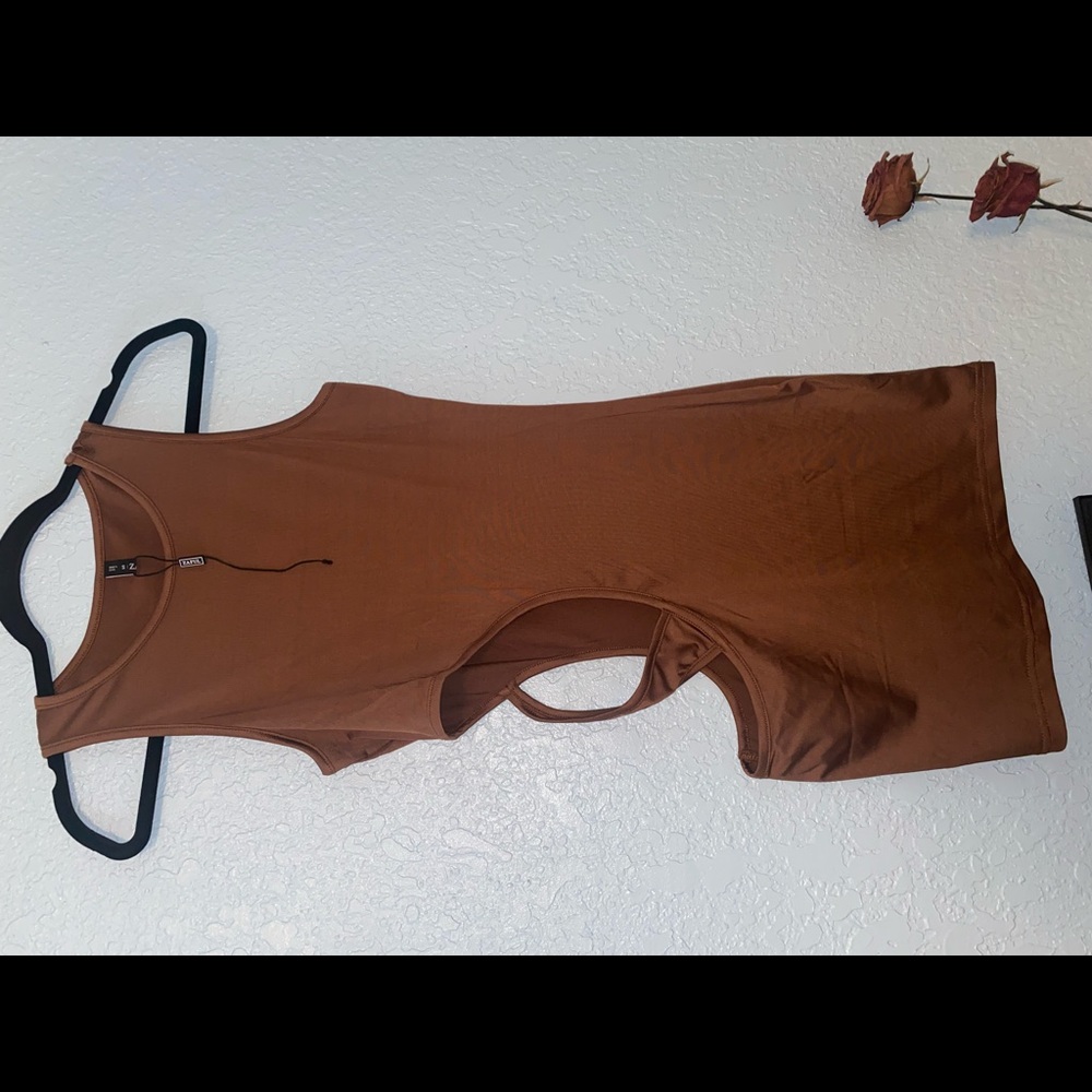 Sexy solid cut out bodycon dress